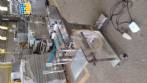 Llenadora neumtica semiautomtica de lquidos con dos boquillas