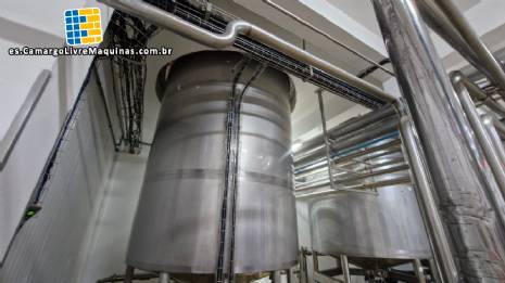 Tanque de acero inoxidable de 12.000 litros con aislamiento térmico