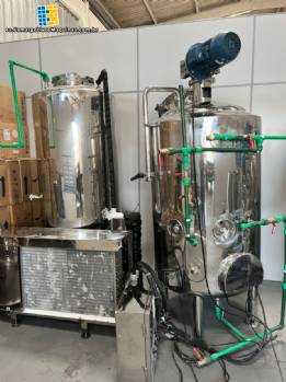 Reactor de tanque de mezcla encamisado con tanque de enfriamiento de 300 litros