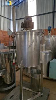 Tanque de mezcla de acero inoxidable para agitaci�n de emulsificaci�n.
