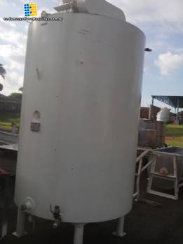 Tanque de acero al carbono de 3500 litros marca de Apema