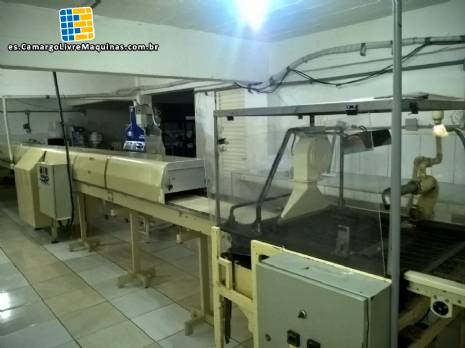 M�quina de cubierta de chocolate Baker Perkins