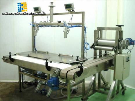 Máquina de envasado de productos líquidos y viscosos