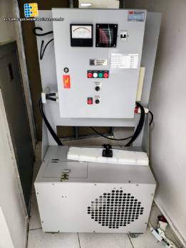 Automatic stainless steel induction lid sealer for GRC jars and bottles. Automatic stainless steel induction lid sealer for GRC jars and bottles.