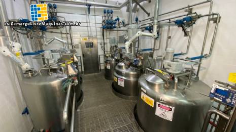 Planta de fabricación de jarabe de bebidas a escala multinacional con equipos importados de alto estándar y una línea de producción de acero inoxidable 316 Planta de fabricación de jarabe de bebidas a escala multinacional con equipos importados de alto estándar y una línea de producción de acero inoxidable 316